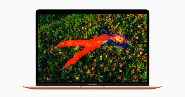 เปิดตัว MacBook Air ใช้ชิป “M1” ครั้งแรก พร้อม CPU ไวขึ้น 3.5 เท่า, กราฟฟิคไวขึ้น 5 เท่า ในราคาเท่าเดิม 32,900 บาท