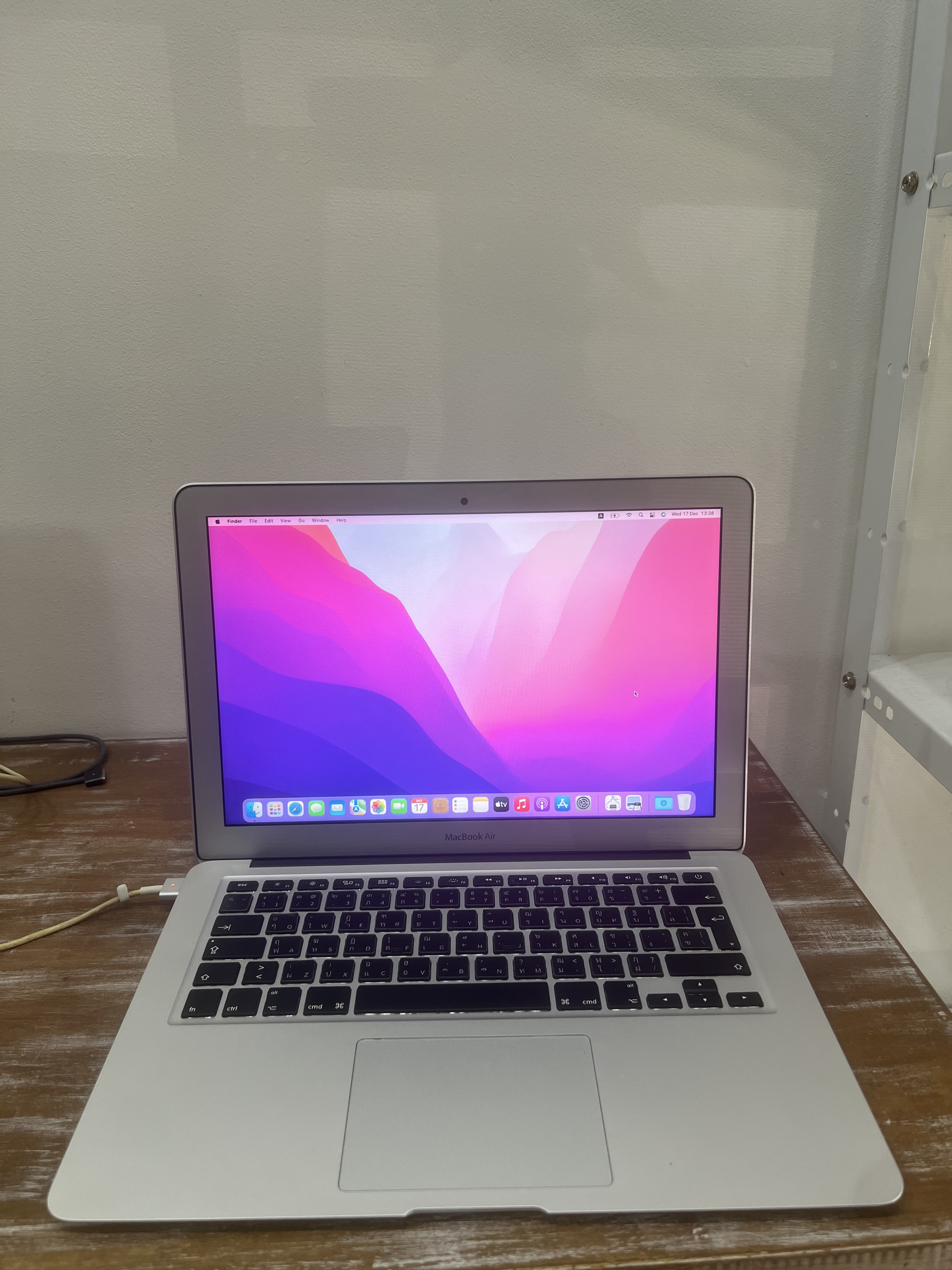 เครื่องเหมาะสำหรับคนเริ่มเข้าวงการแมค - หัดใช้แมค ต้องตัวนี้เลยครับ MacBook Air 13