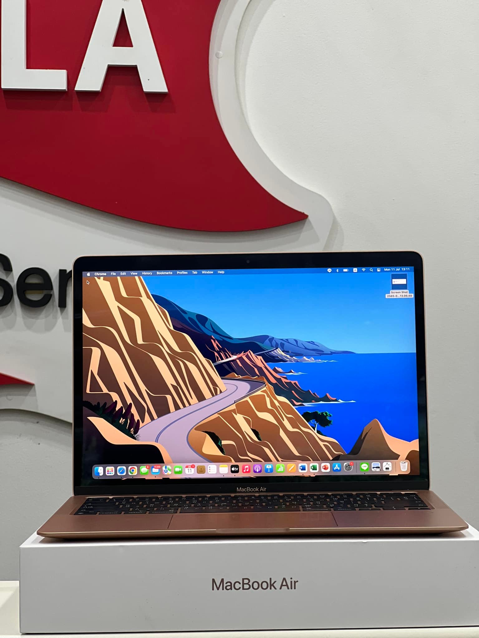 MacBook Air M1 สี Rose Gold SSD 256 GB  ใช้งานน้อยมาก สภาพสวยสุดๆ มีประกันศูนย์เหลือ !!!