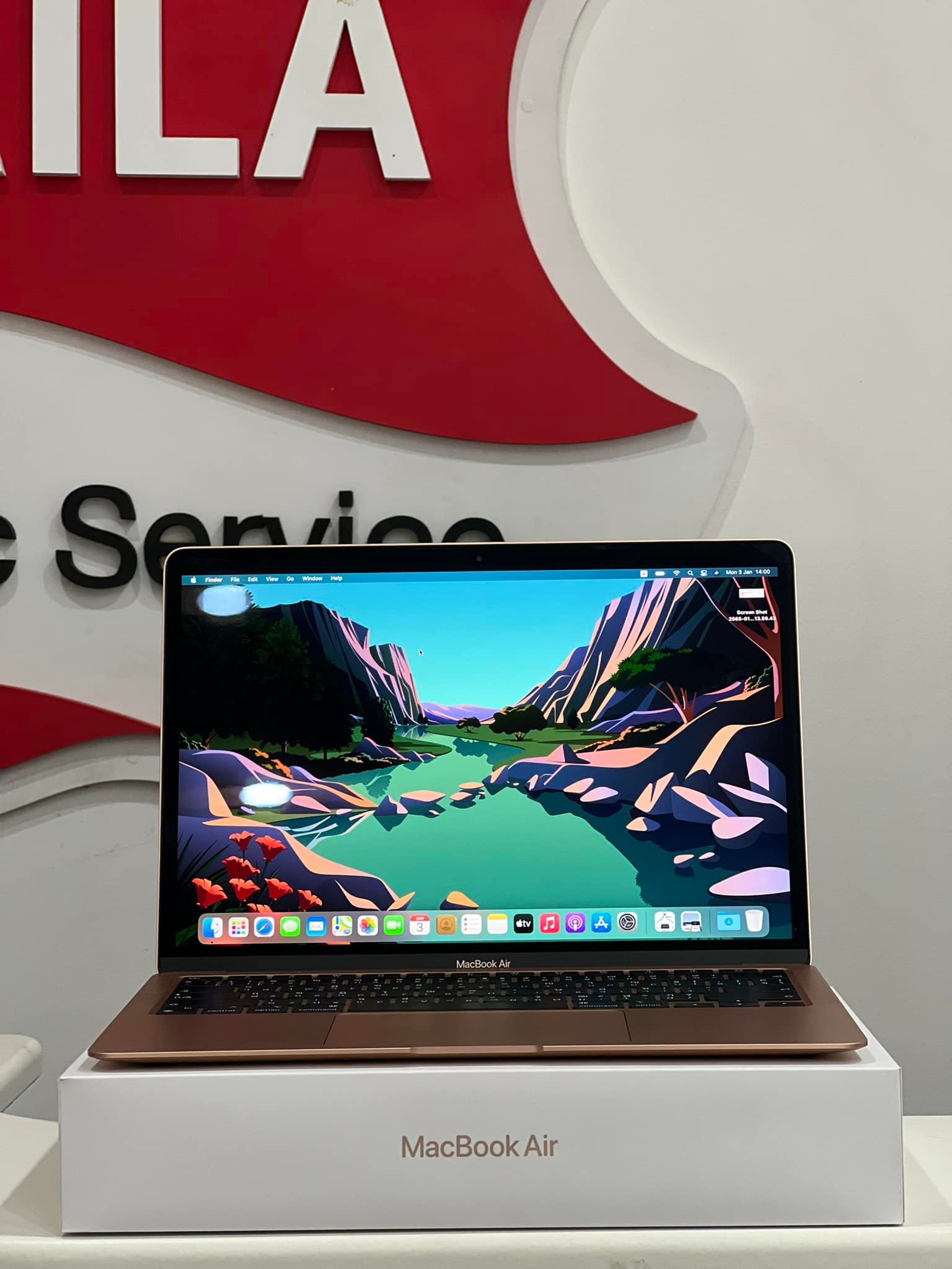 MacBook Air M1 สี Rose Gold SSD 512 GB สภาพสวยปัง ใช้งานน้อยมาก อุปกรณ์ครบกล่อง ประกันศูนย์เหลือ