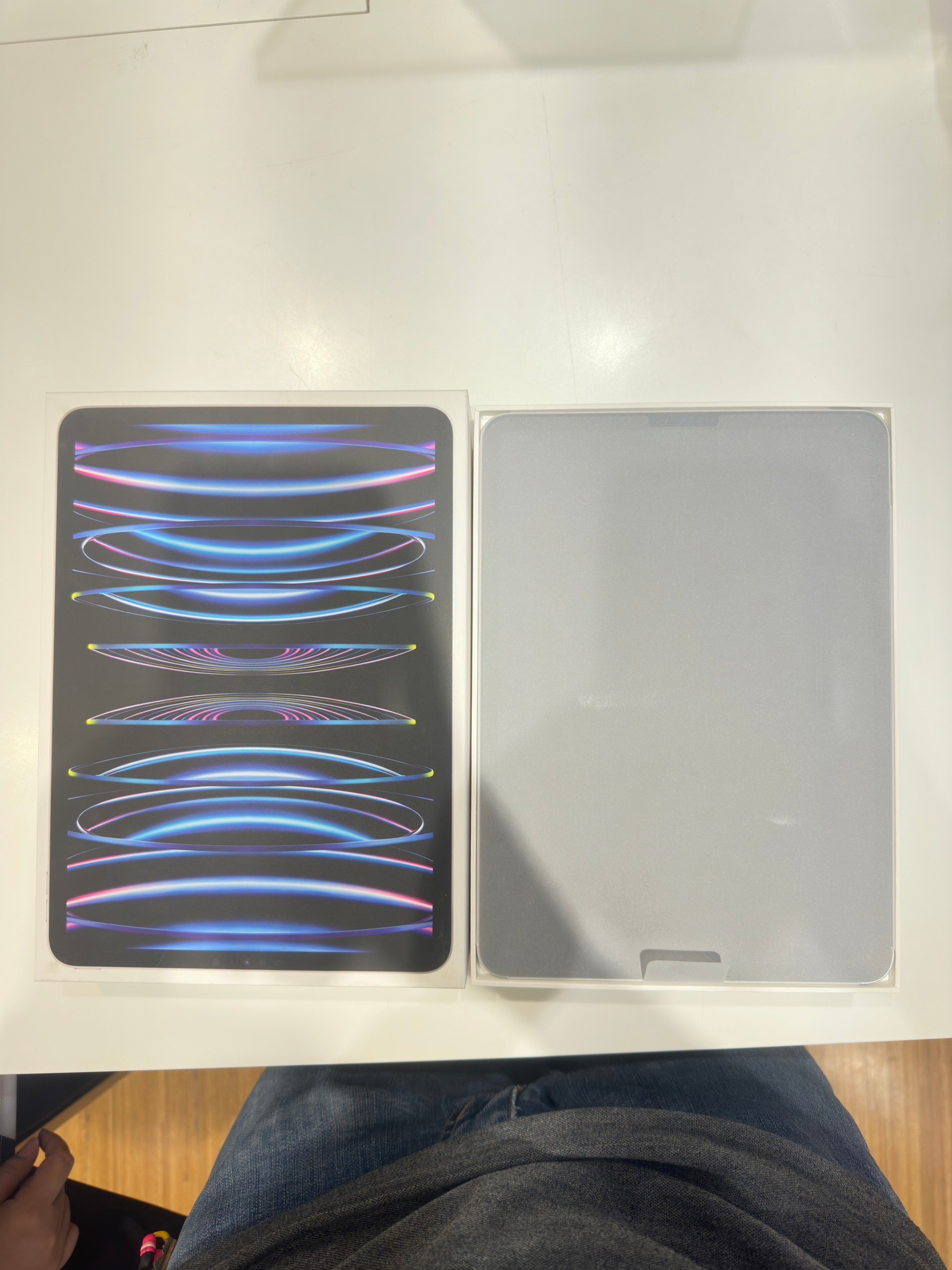 ipad pro 11 GEN4 M2 256 wifi ใช้มา 2 เดือนกว่าประกันเหลือถึง มกราปีหน้า