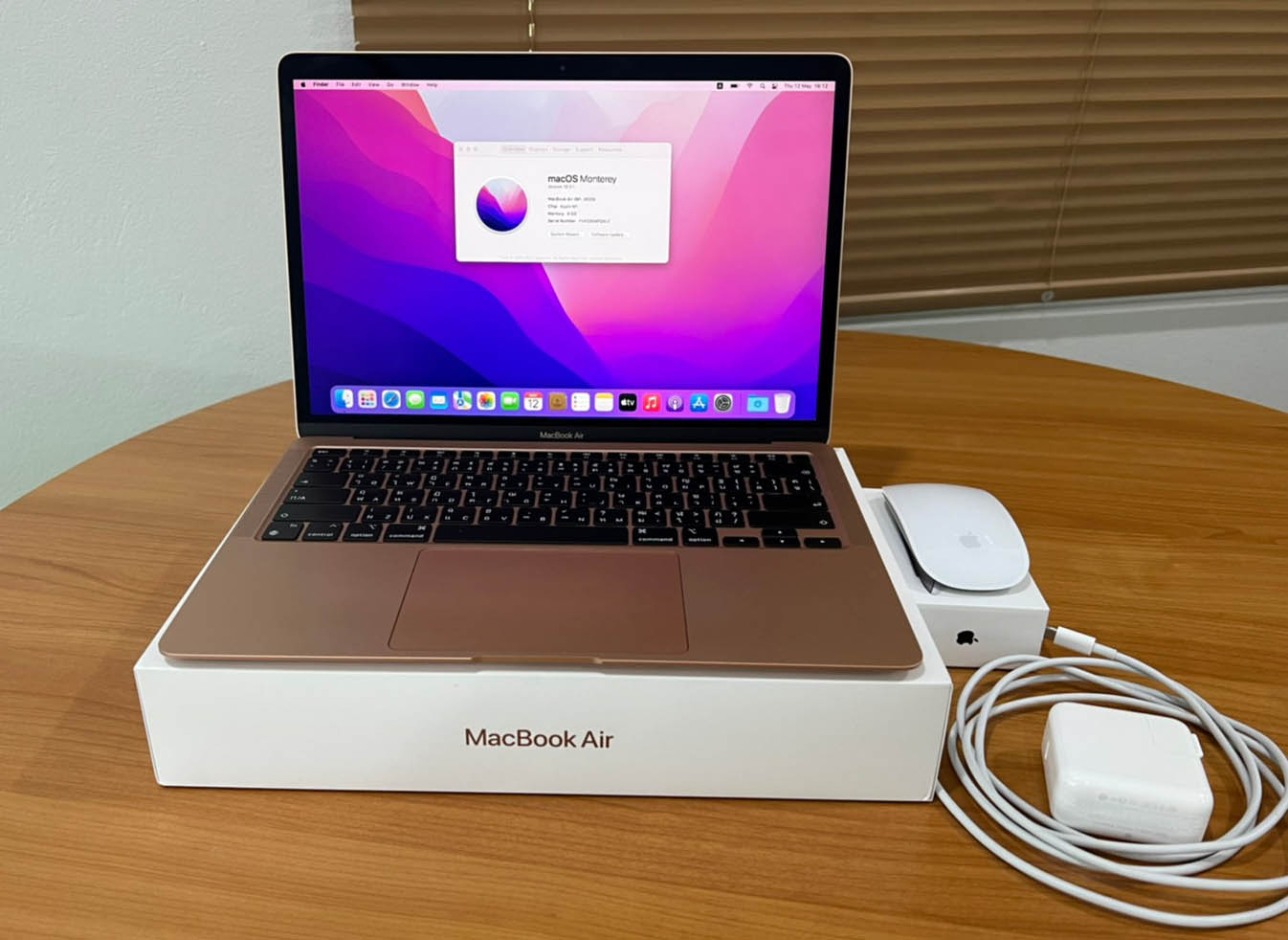 ขาย Macbook Air 13