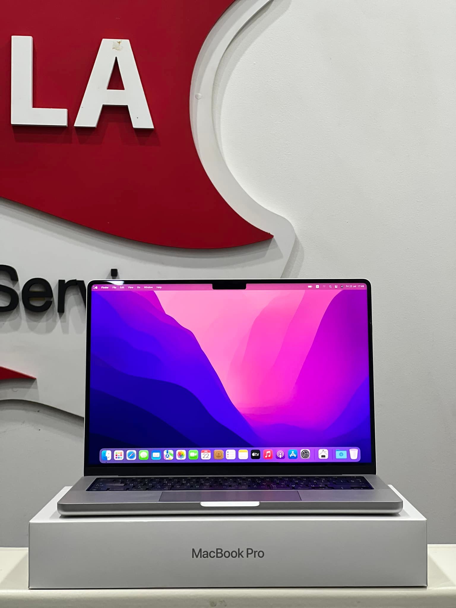 MacBook M1 Pro 14