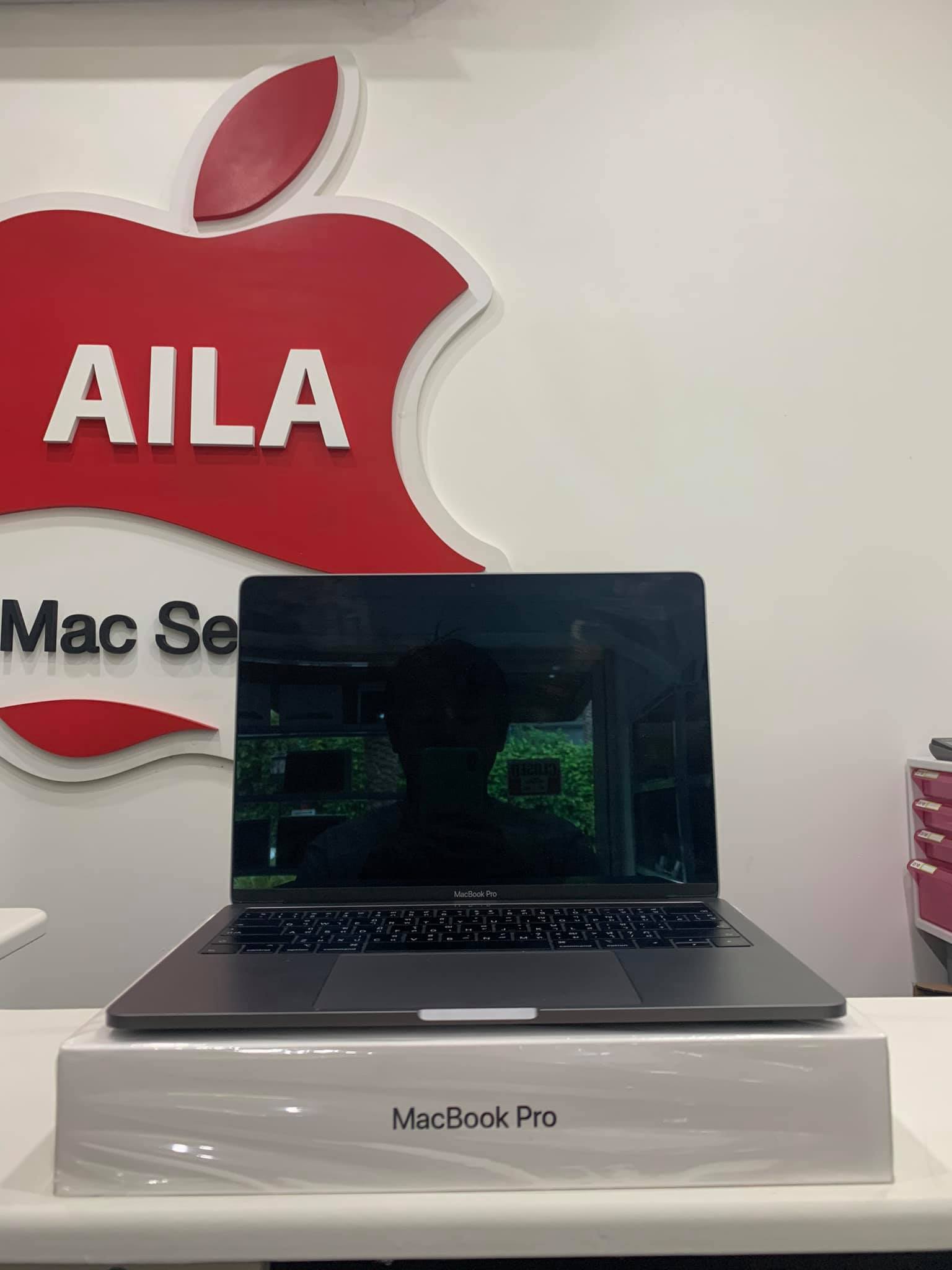 โปรโมชั่นเอาใจเศรษฐกิจช่วงนี้ Macbook Pro Retina 13