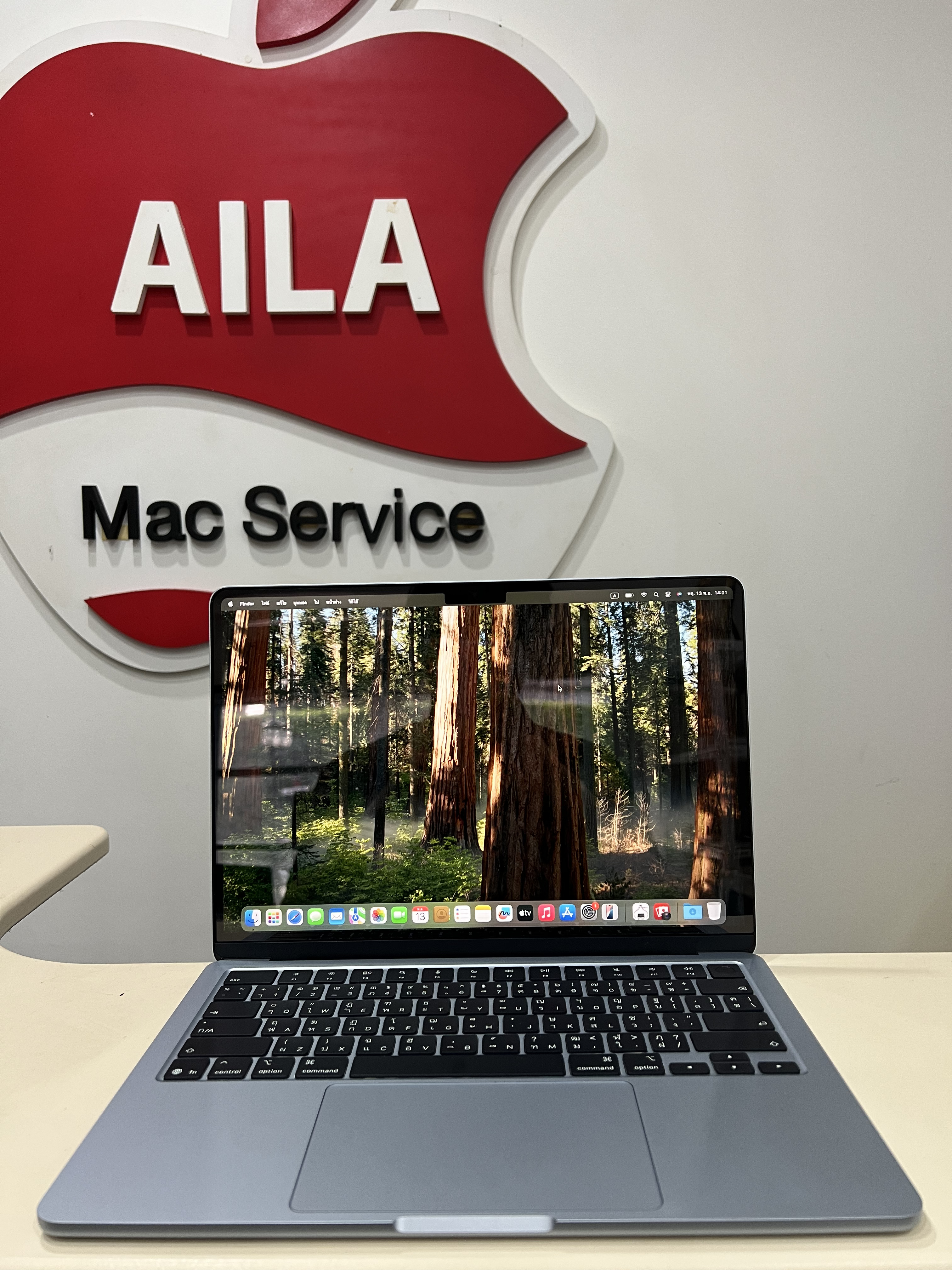 MacBook Air M4 13