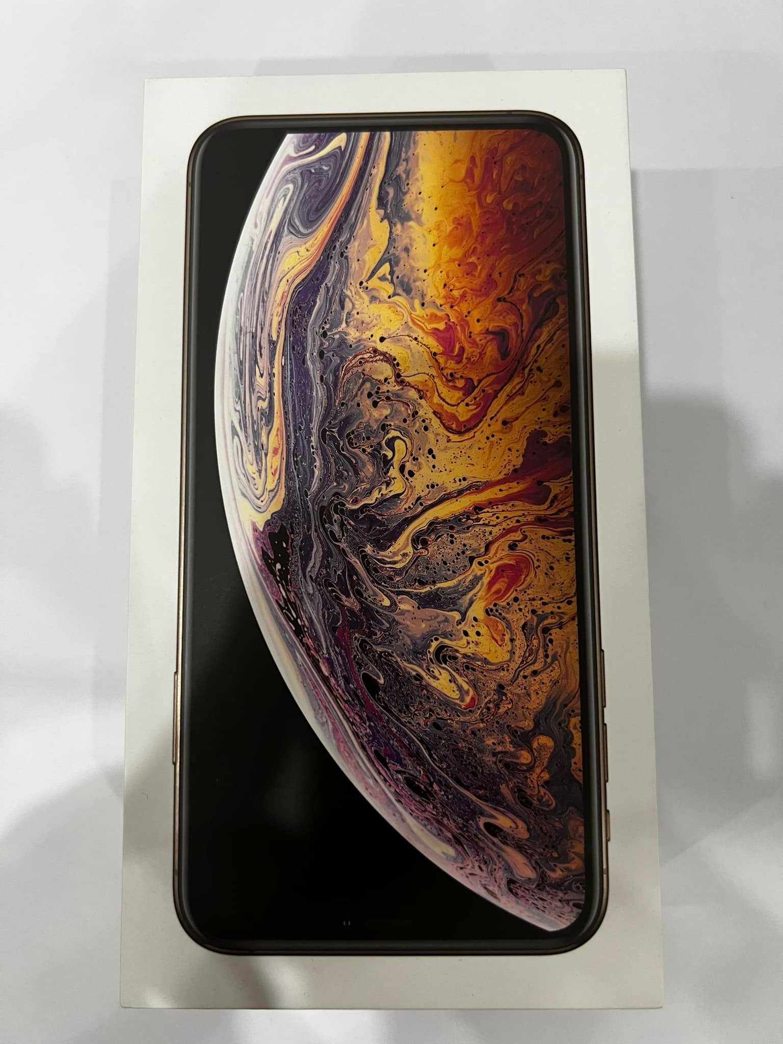 iPhone XS Max Gold 256 GB สภาพดี อุปกรณ์ครบกล่องครับ