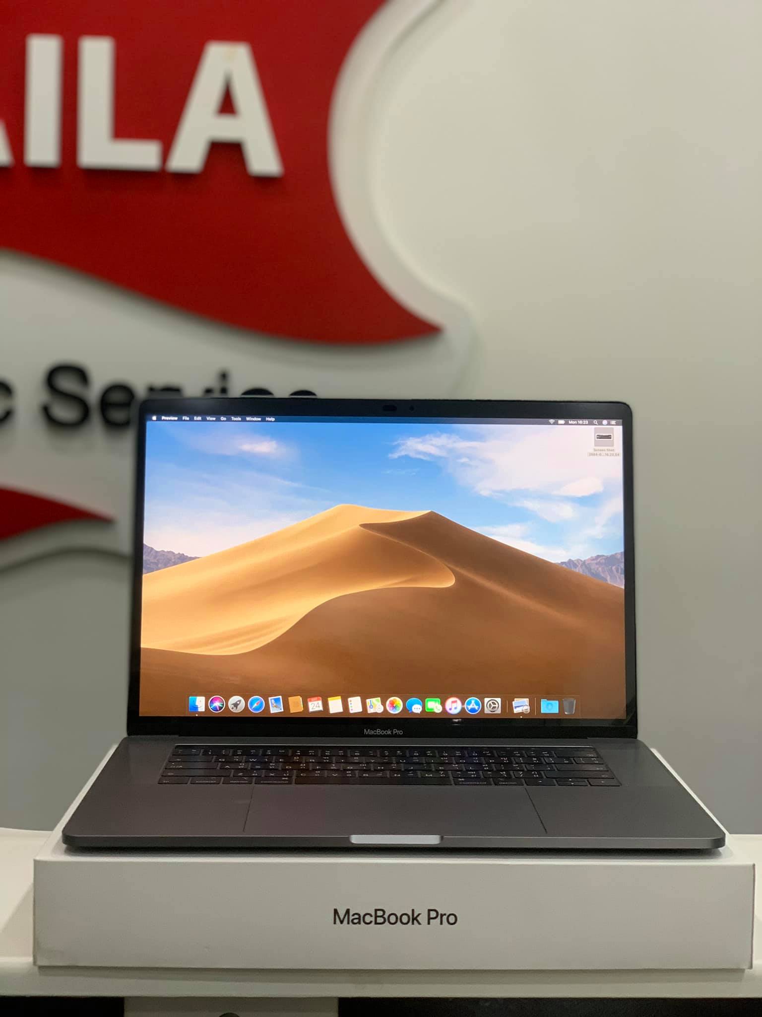  MacBook Pro Retina 15