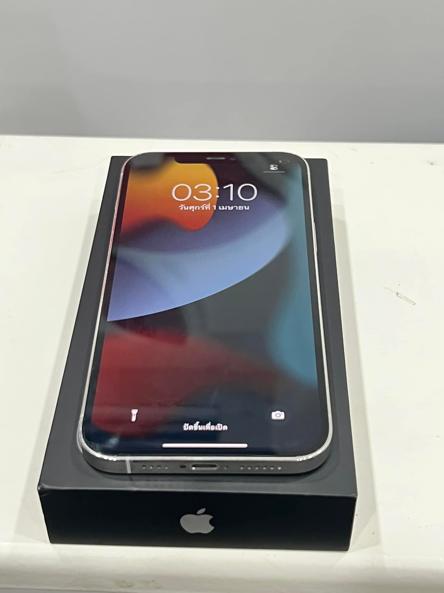 iPhone 12 Pro Max 256 GB สี Silver เครื่องสภาพสวยมาก คุ้มราคาสุดๆ