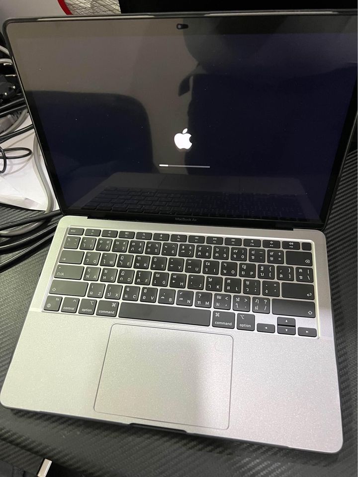 Macbook Air M1 รอบชาร์ต 11 ครั้ง 